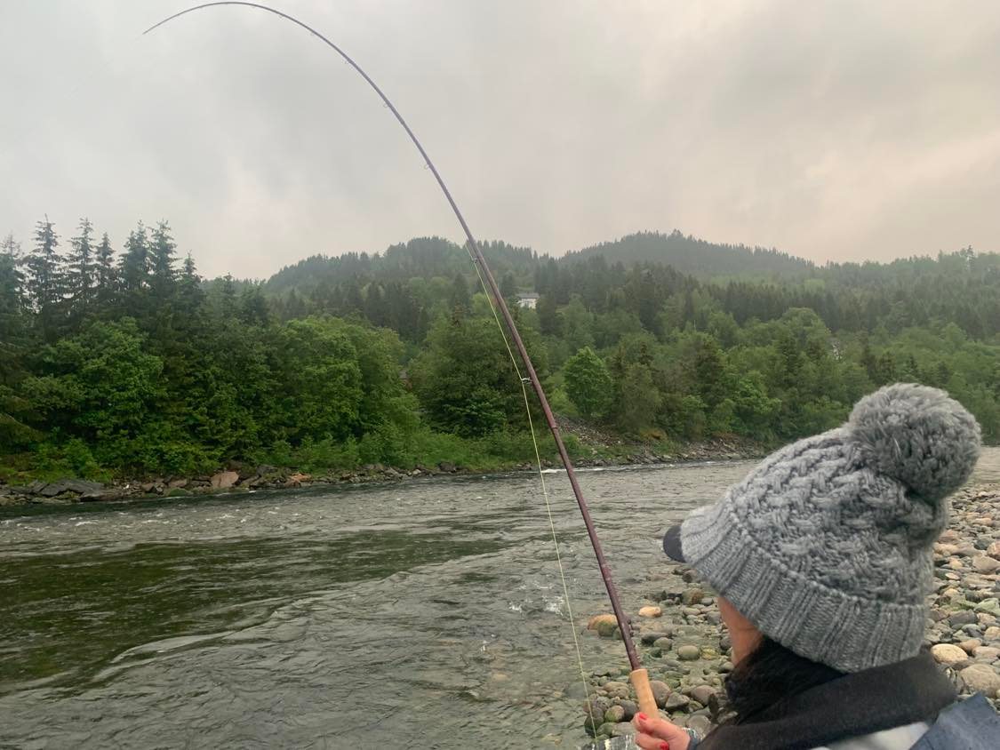 Fiskerejse - Premierefiskeri i Orkla - uge 23 - Bruhølen og Steinshølen